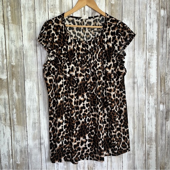 BiBi Tops - Bibi Leopard Print Sleeveless Blouse